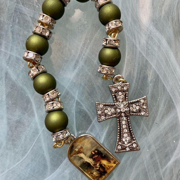 SOLD Rosary Heirloom decade green and Crystal handcrafted one of a kind - Picture 2 of 8